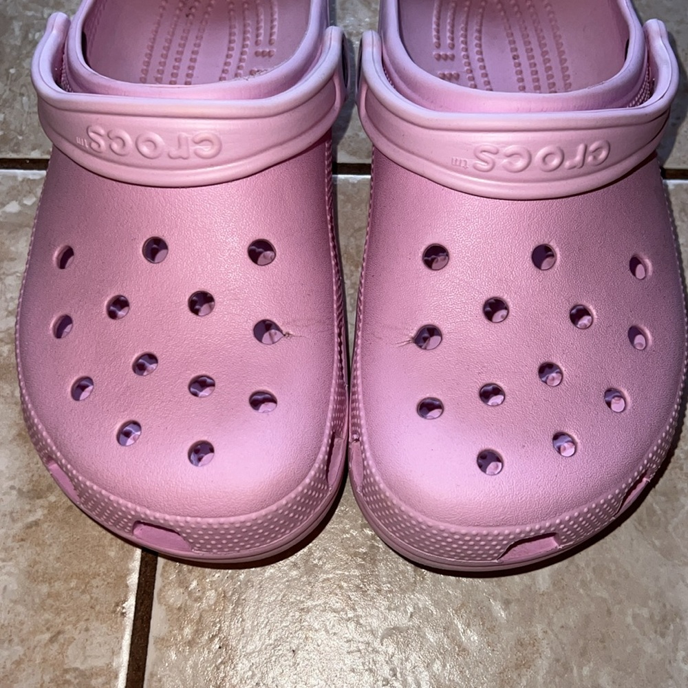 Crocs - Picture 2 of 6